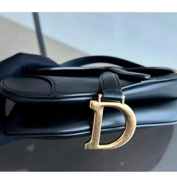 Christian Dior Saddle Smooth Calfskin Black GHW Shoulder Bag (Mini) - Picture 6 of 9